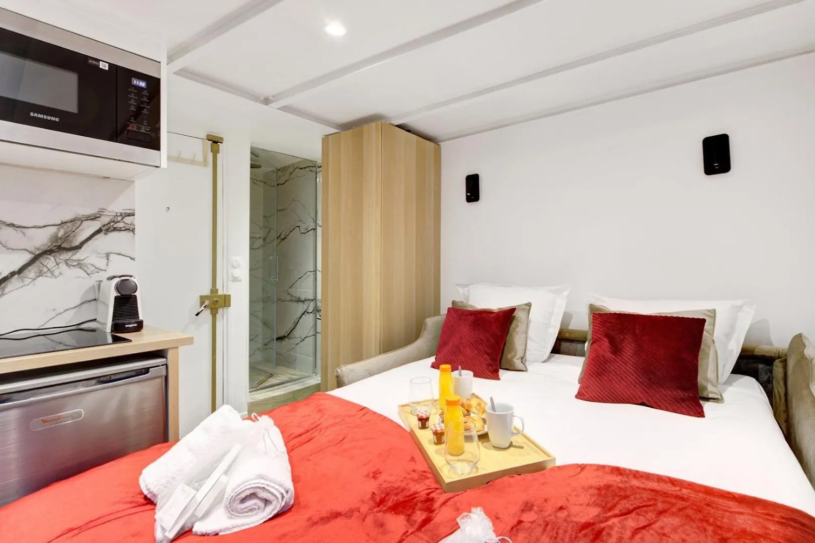 530 Suite Liam - Lovely Apartment Marais District Paris